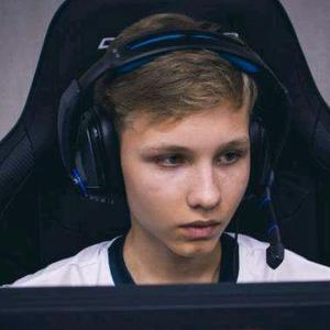 广东男篮逆转浙江王薪凯关键表现