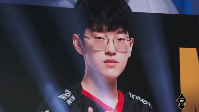 NBA：勇士击败森林狼 库里三分火力全开