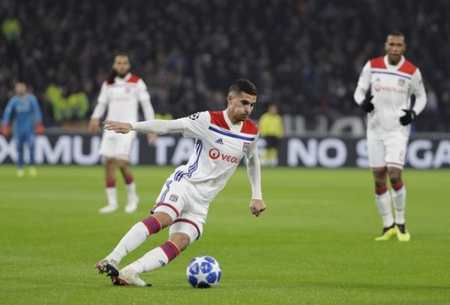 在犧牲者之 在犧牲者之