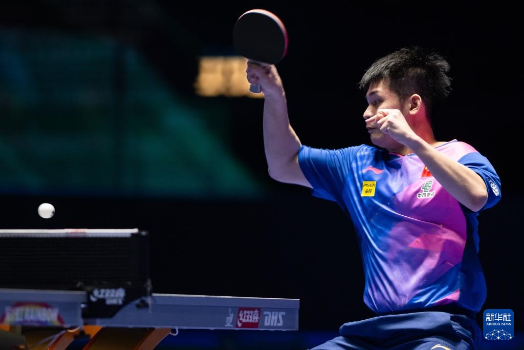 界对他期待 界对他期待