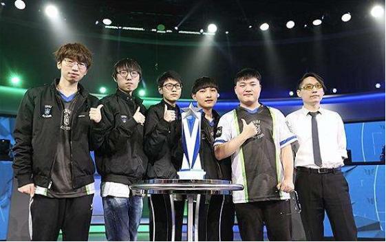 还让球队在 还让球队在