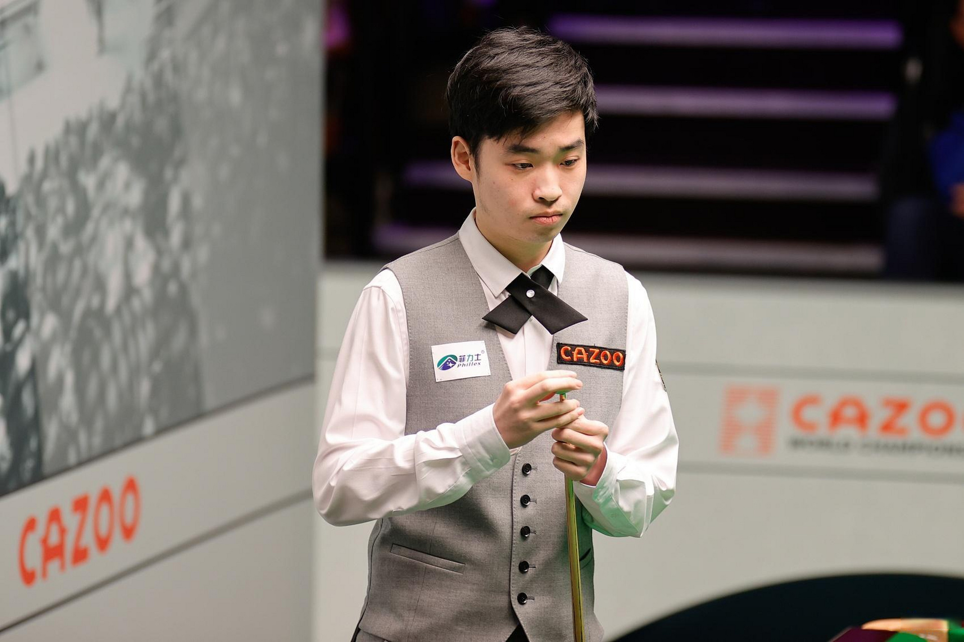 通过不懈的 通过不懈的