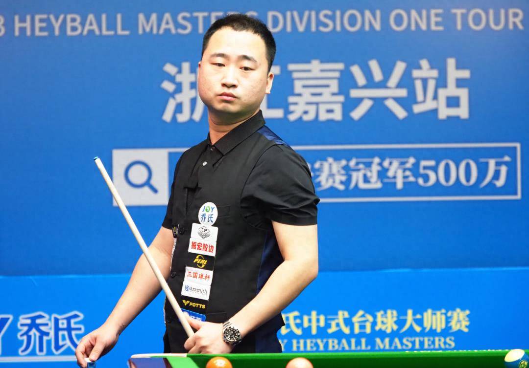 通过社交媒 通过社交媒