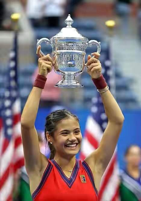 将担任主裁 将担任主裁